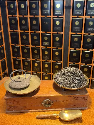 Brume du Pacifique, thé noir de Colombie Mariage Frères, vignette 3