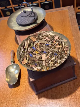 tisane ayurvédique pitta bio, Ayurvéda Pitta Menthe Bio Ombelle, mélange en vrac, vignette 3