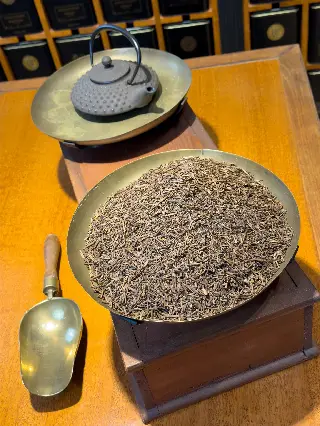 Kuki-Hojicha, thé vert grillé du Japon Mariage Frères, vignette 2
