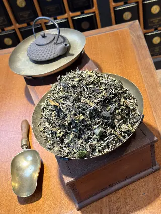 Pai Mu Tan Impérial, thé blanc de Chine Mariage Frères, vignette 4