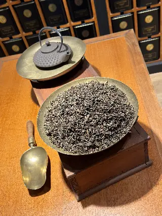 Kyoto Oolong, thé bleu du Japon Mariage Frères, vignette 4