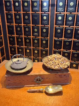 tisane ayurvédique vata bio, Ayurvéda Vata Gingembre Réglisse Bio Ombelle, mélange en vrac, vignette 5