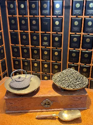 Jasmin Précieux, thé bleu au jasmin Mariage Frères, vignette 3