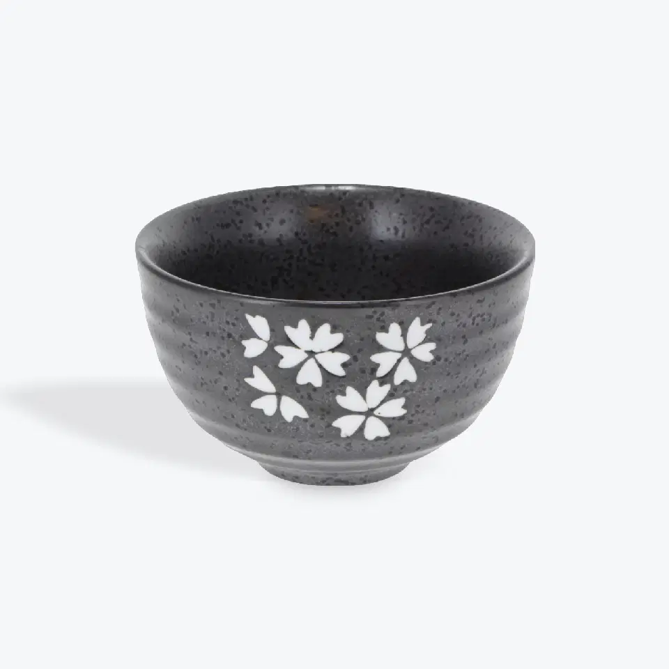 Tasse à thé en porcelaine Jelka 330 ml