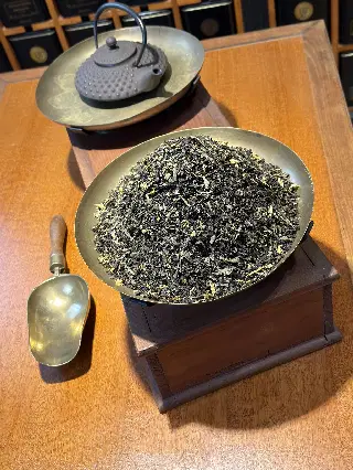 Yanaon, thé noir parfumé Mariage Frères, vignette 2