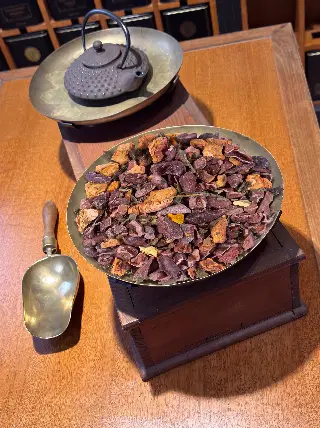 infusion menthe chocolat bio, Menthe Chocolat Fondante Bio Ombelle, mélange en vrac, vignette 3
