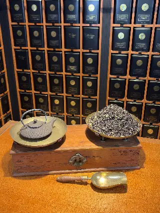 Véranda, thé noir parfumé Mariage Frères, vignette 3