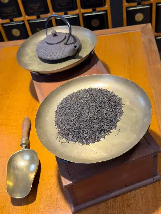 Lapsang Chinbara, thé noir fumé Mariage Frères, vignette 2