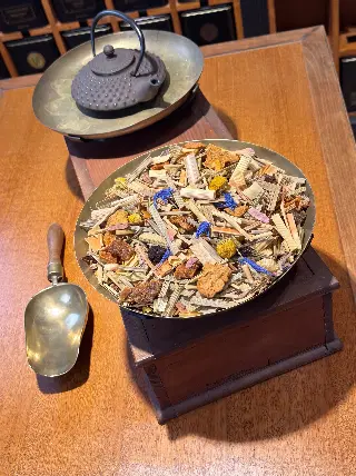 tisane d'été bio, Romance d'Été Citronnelle Bio Ombelle, mélange en vrac, vignette 3