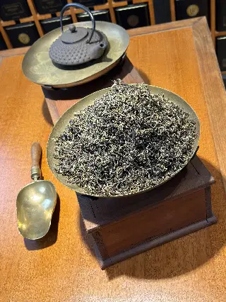 Donyi Polo, thé noir d'Inde Mariage Frères, vignette 2