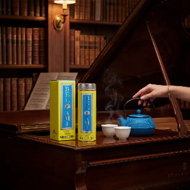 Bel Ami · Thé bleu