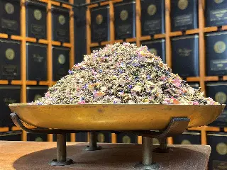 Rose d'Amour, thé bleu à la rose Mariage Frères, vignette 3