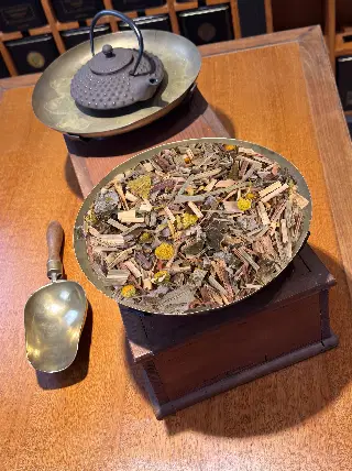 tisane framboisier bio, Mille Mystères Framboisier Bio Ombelle, mélange en vrac, vignette 3