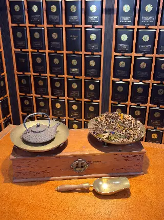 tisane moringa bio, Pleine Lune Moringa Bio Ombelle, mélange en vrac, vignette 5