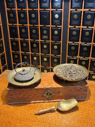 Roi du Yunnan, thé noir de Chine Mariage Frères, vignette 3