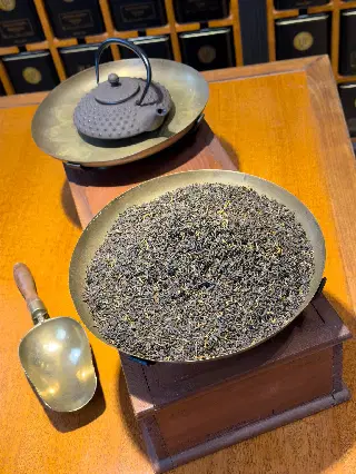Roi du Yunnan, thé noir de Chine Mariage Frères, vignette 2