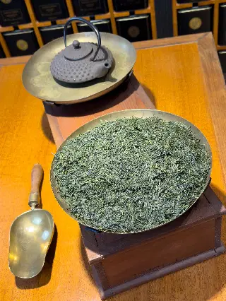Sencha Uji, thé vert du Japon Mariage Frères, vignette 2