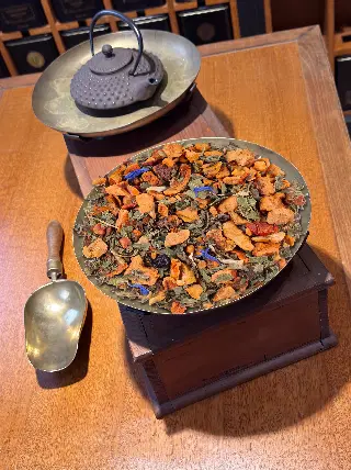 tisane des montagnes bio, Tisane des Cimes Tilleul Mélisse Bio Ombelle, mélange en vrac, vignette 3