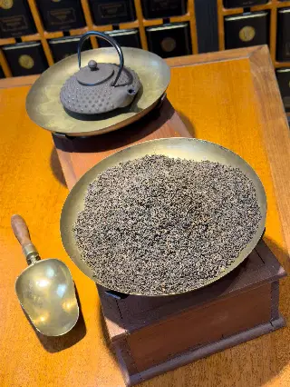Pu-Erh d'Or, thé sombre de Chine Mariage Frères, vignette 2
