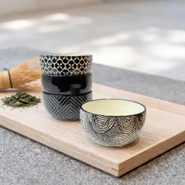 Tasse À Thé En Porcelaine 'Pucheng', 4 Pièces Dans Un Emballage Cadeau